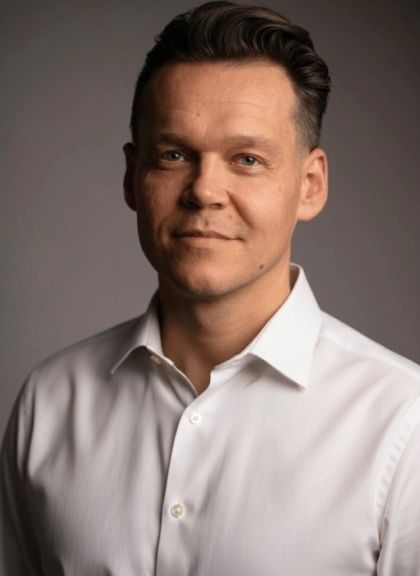 Kozák Gábor, a Vambroker ügyvezetője